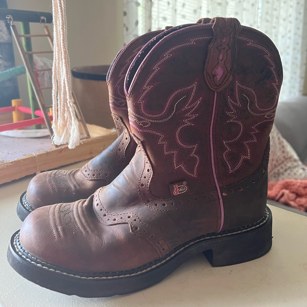 Justin boots